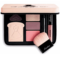 ����С��ȹ��ױ��